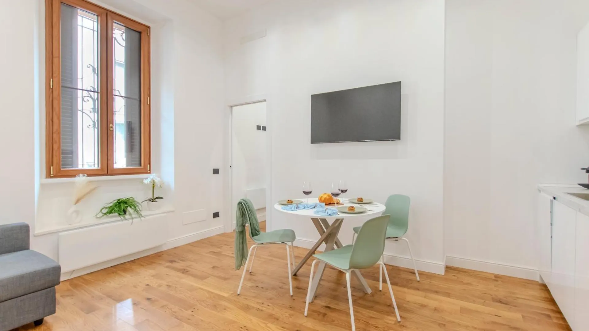 We Home - Menabrea21 Milano