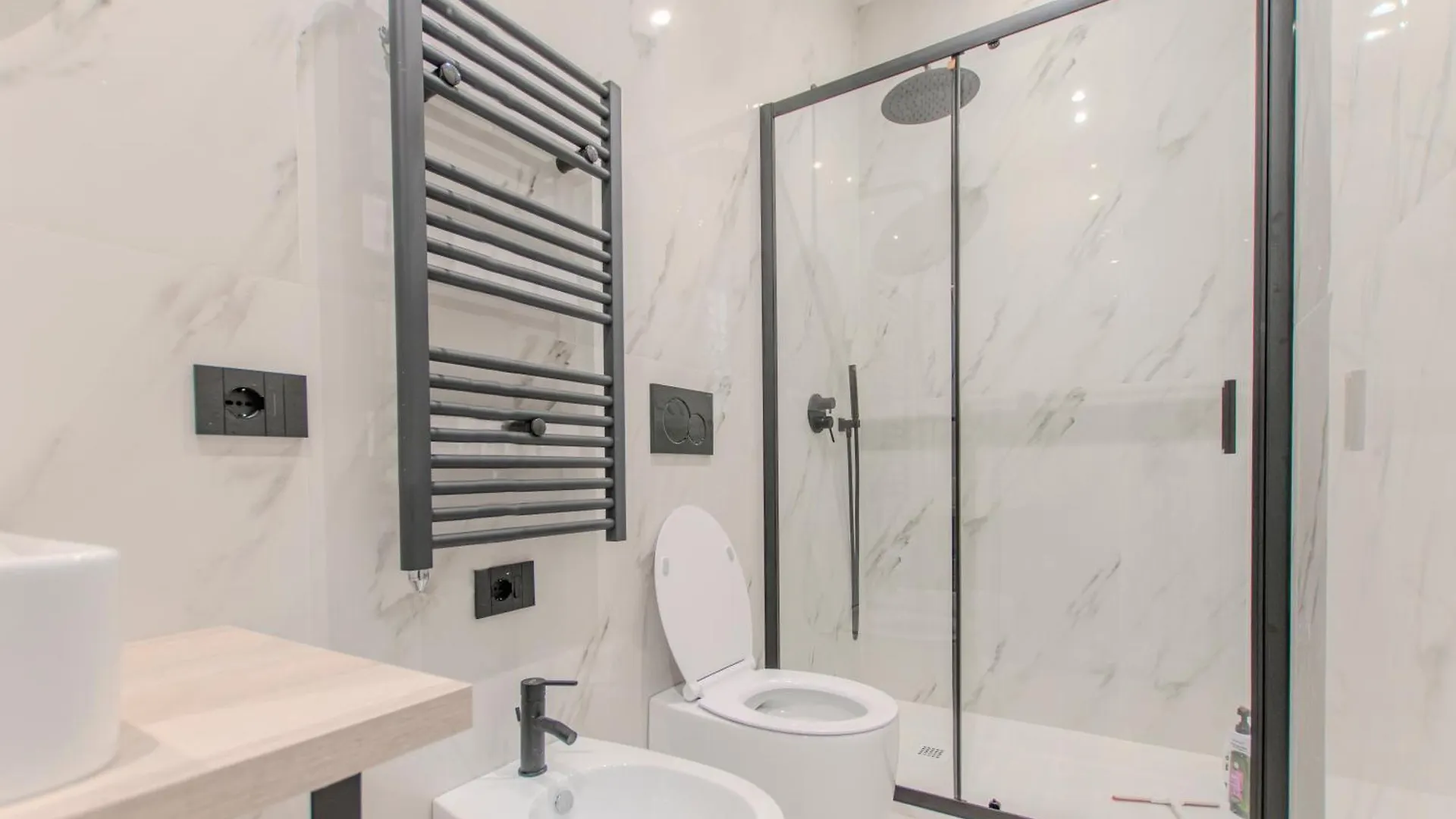 Apartment We Home - Menabrea21 Milano Italy